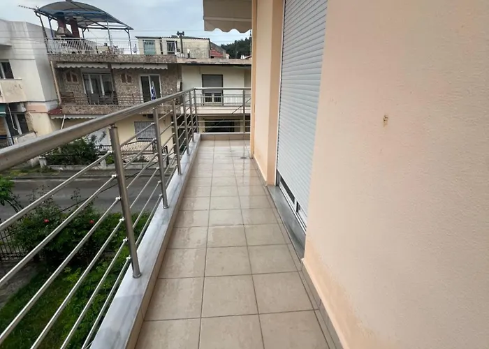 Lumen Apartman Néa Péramos